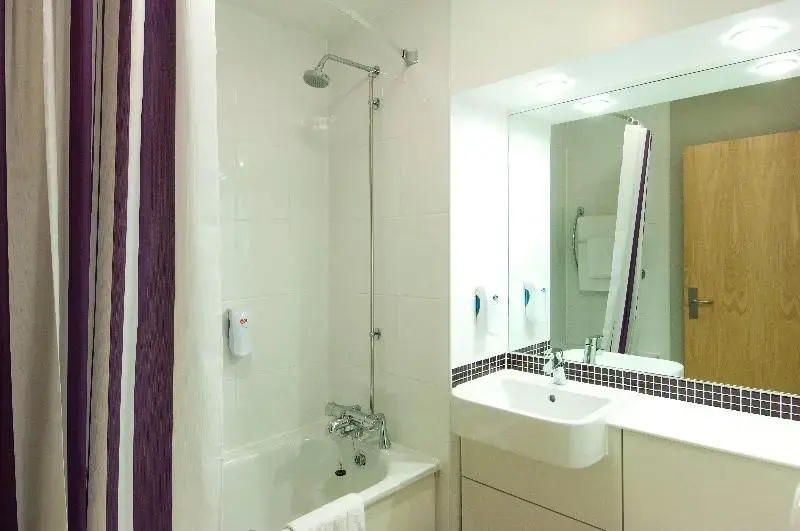 Premier Inn Maidstone Town Centre - Chambres
