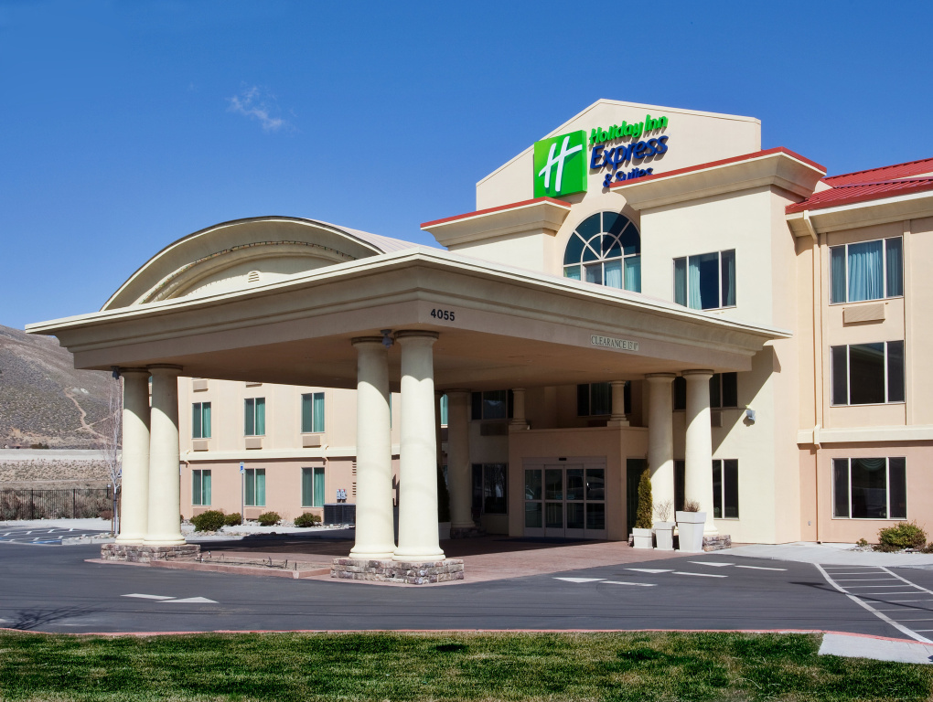 Holiday Inn Express & Suites Carson City by IHG