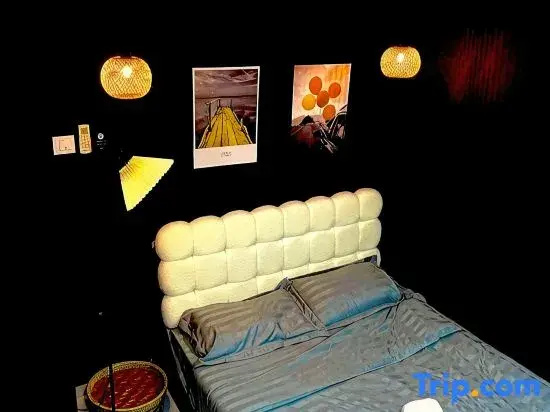 2BR Equine 6 Pax | Wifi+ Netflix | UPM |KLIA | MRT