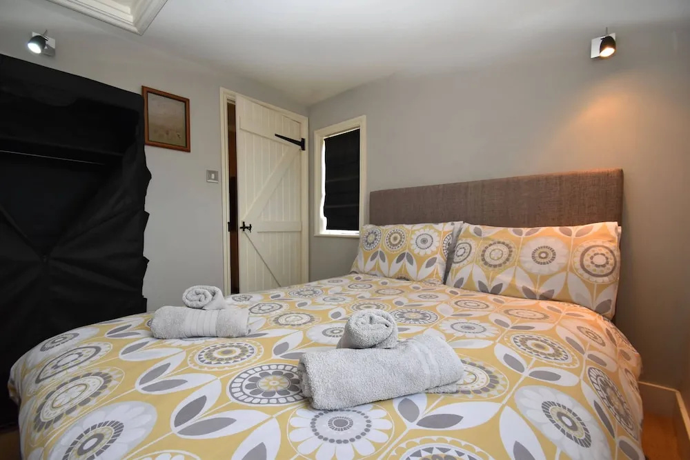 Rose Mullion Cottage