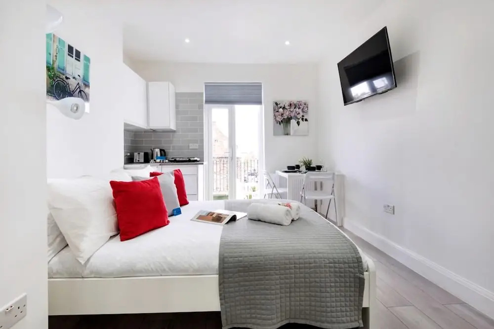 The Armadale Road Residence