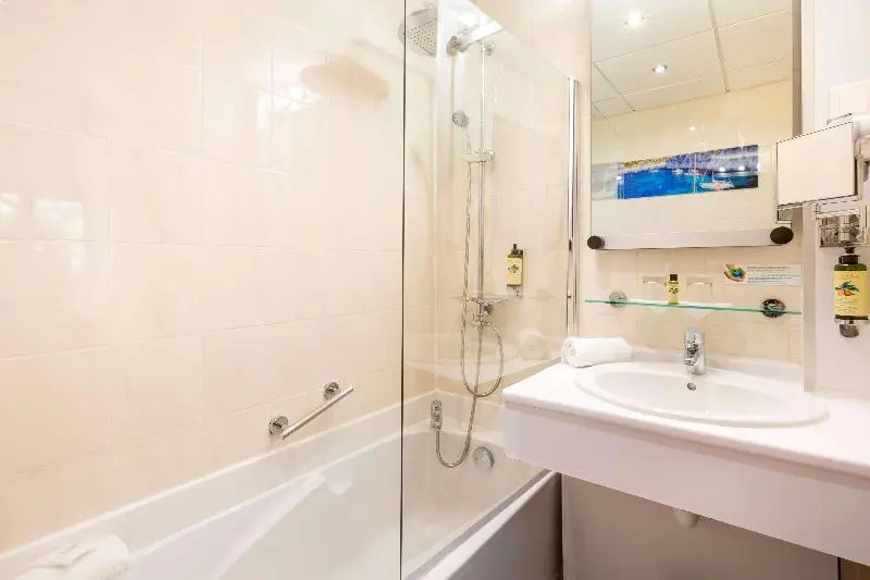 Best Western Plus La Rade - Chambres