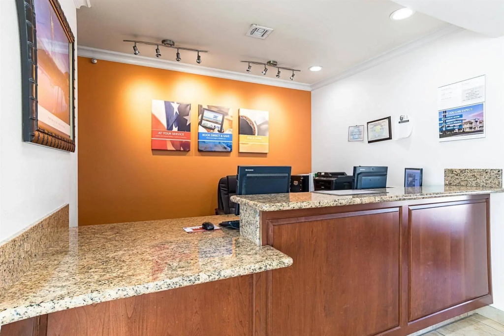 Hotel photo 20