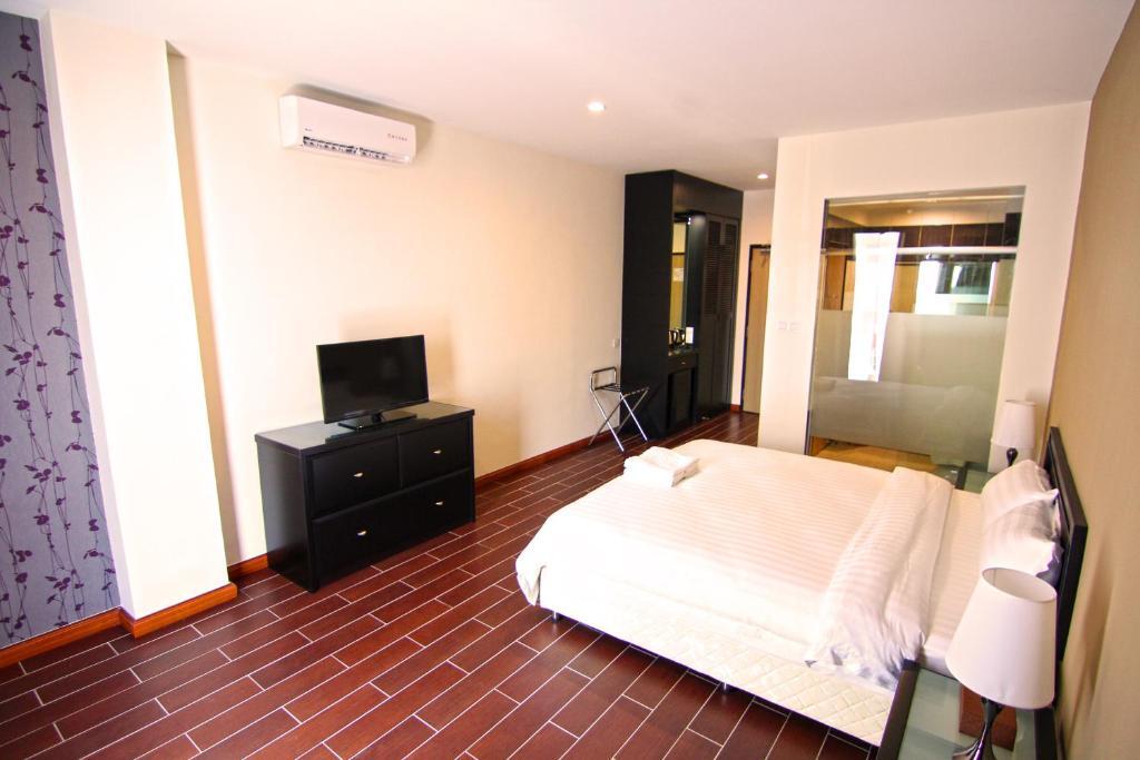 Putatan Platinum Hotel
