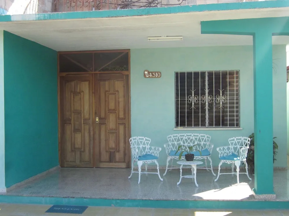 Hostal Sol Palmera