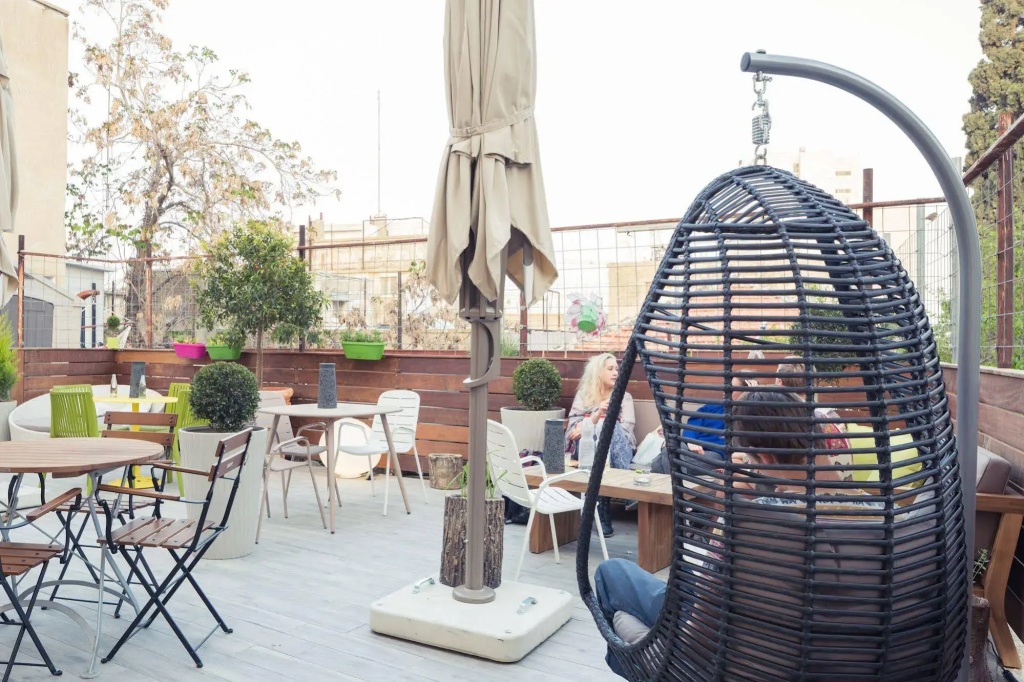 Stay Inn Hostel