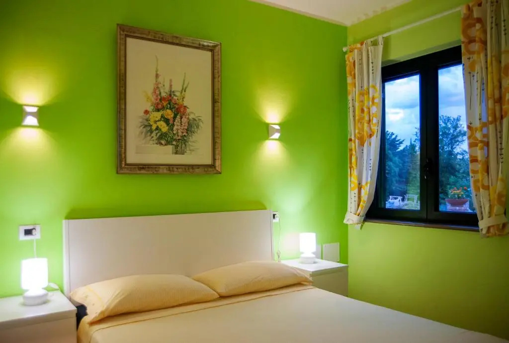 Standard Double room with garden view (full double bed)