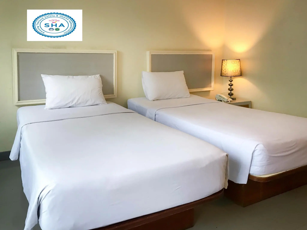 Standard Double room (full double bed)