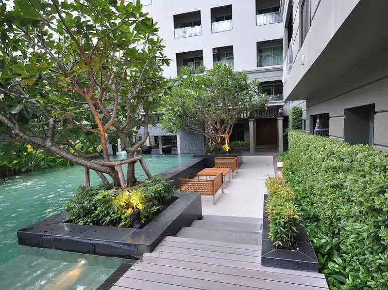 1 Bedroom Suite at National Stadium BTS Station
