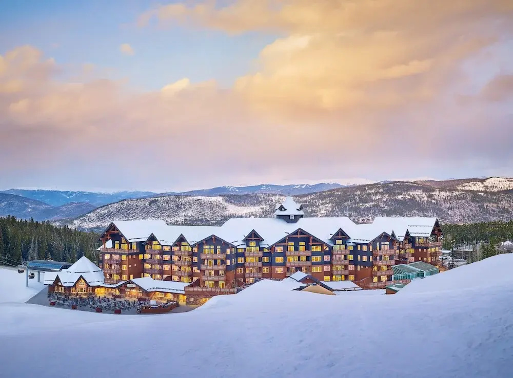 Luxury 1 Bedroom Condo with Slopeside View 1 Condo
