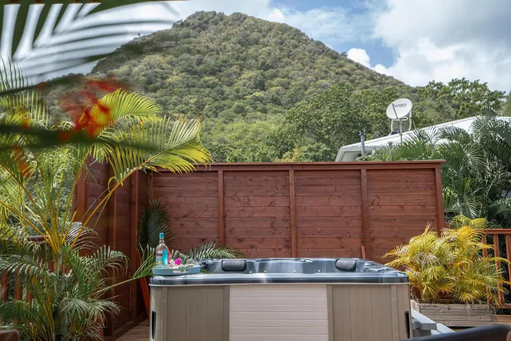 Lodge de charme, 1 chambre, Jacuzzi, Sud de l'île