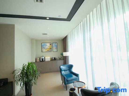 Business Centre