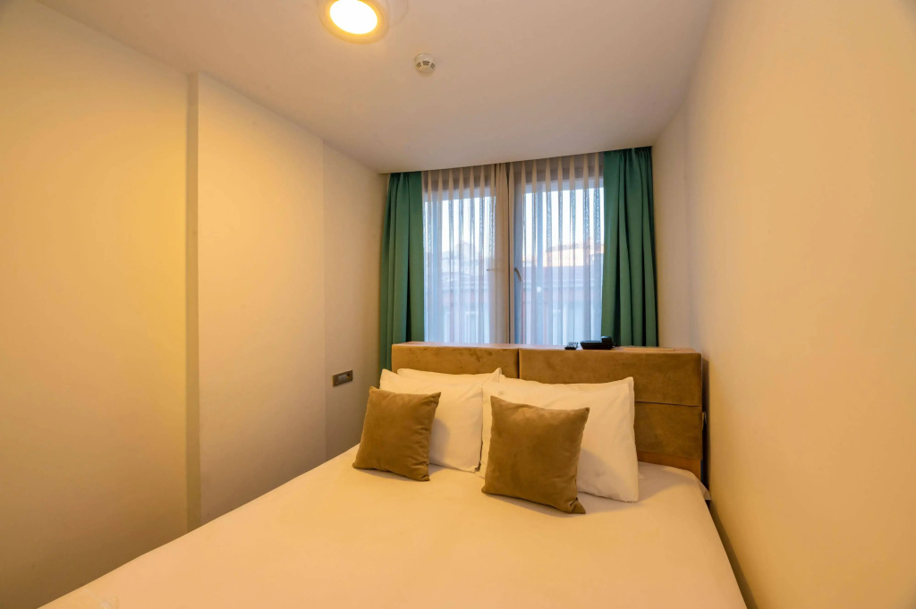 Hotel V Plus Taksim — фото