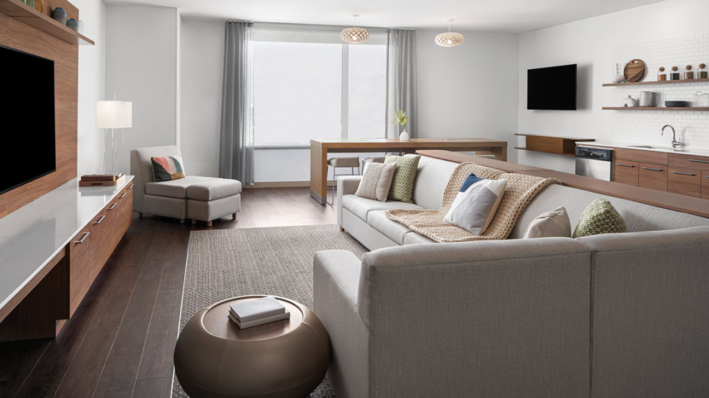 4 Bedrooms Suite