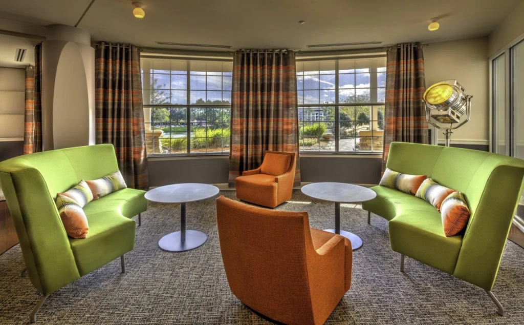 Hotel Indigo Jacksonville-Deerwood Park by IHG - Général