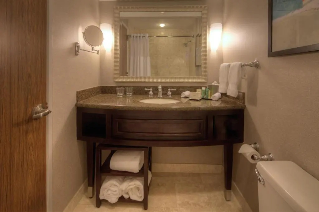 Hilton Houston Westchase - Chambres