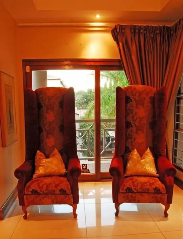 Luxury Suite with balcony