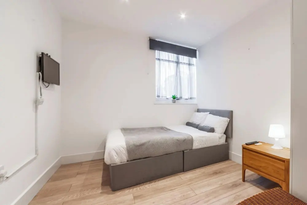 Central - Stay 2 - Near Transport - Parking - Wifi