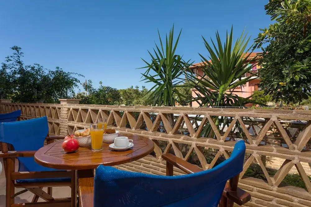 Apartment with balcony