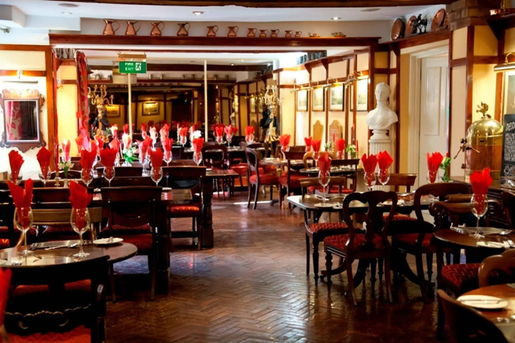 The Greyhound Coaching Inn - Général