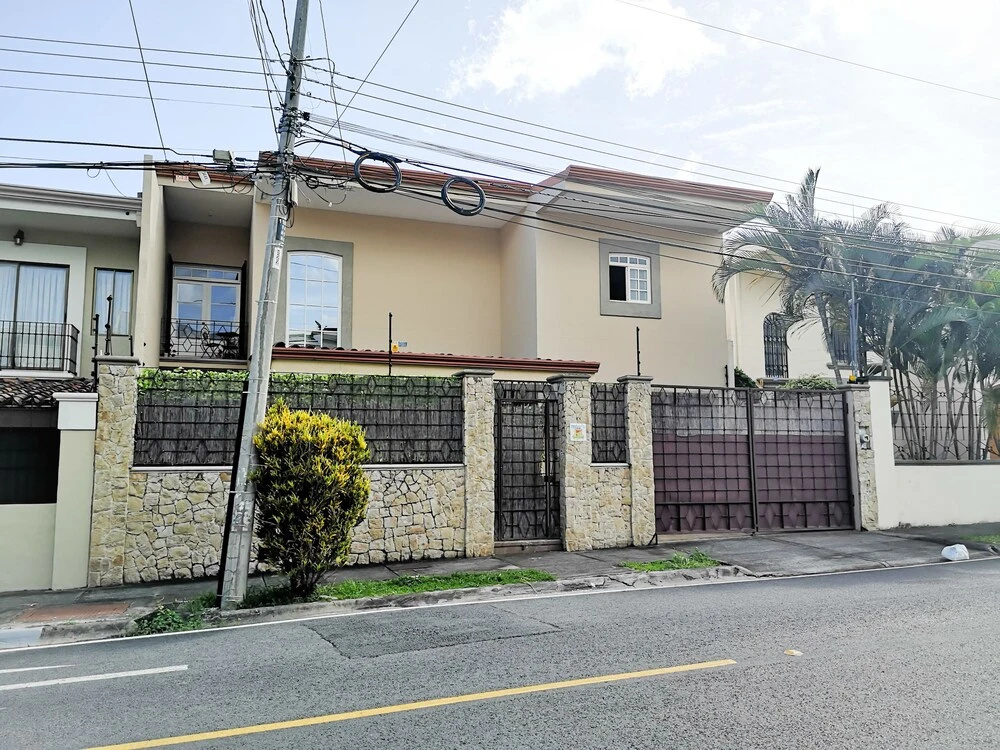 Ester`s Place