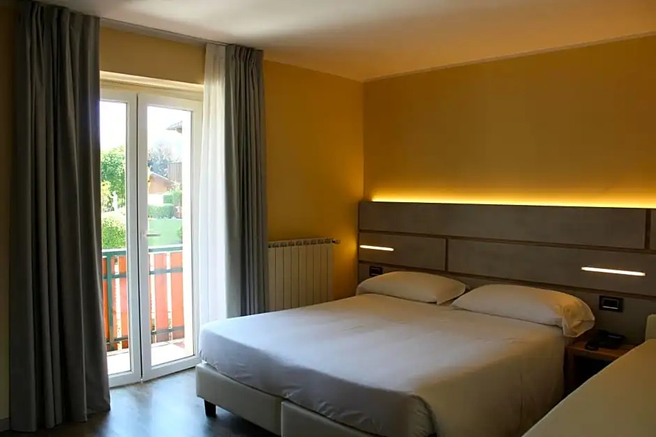 Economy room