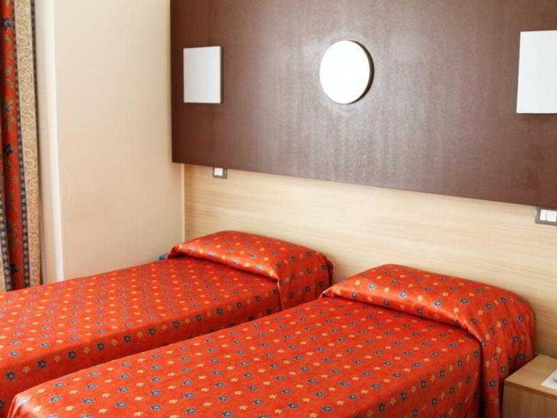 Двухместный номер Standard 2 отдельные кровати в Hotel San Remo