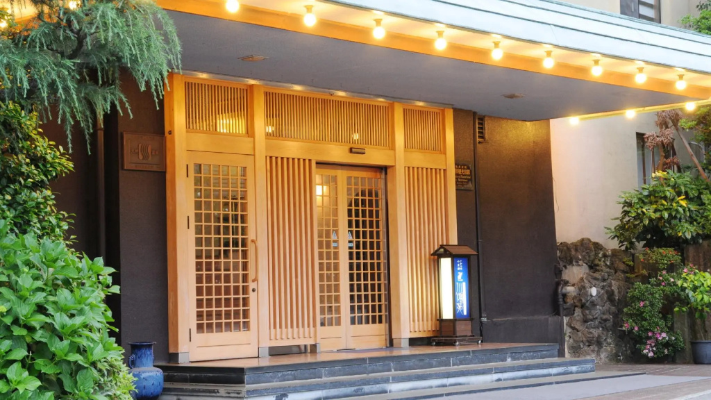 Kawasegien Isuzu Hotel in Atami