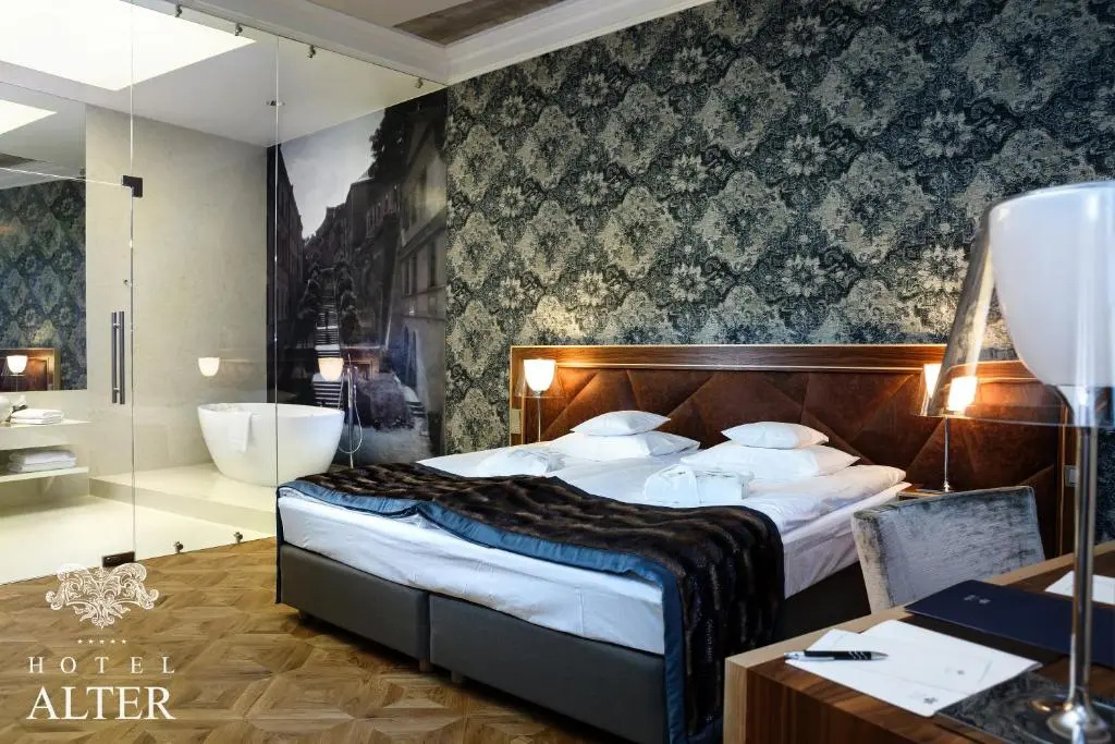 Suite with balcony