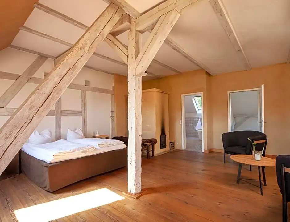 Deluxe Double room full double bed