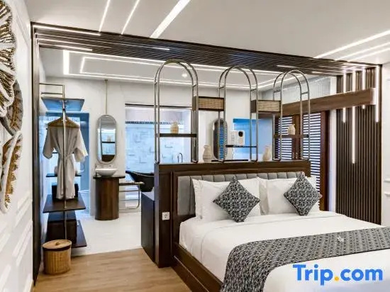 2 Bedrooms Royal Villa