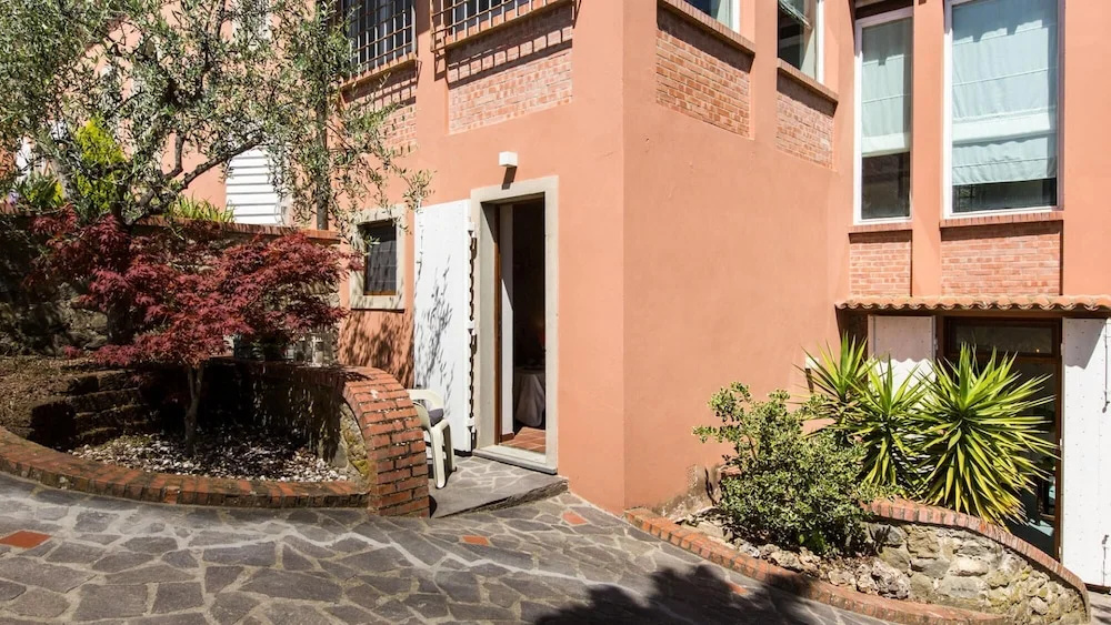 Villa Sissi 10 2 in Massa e Cozzile