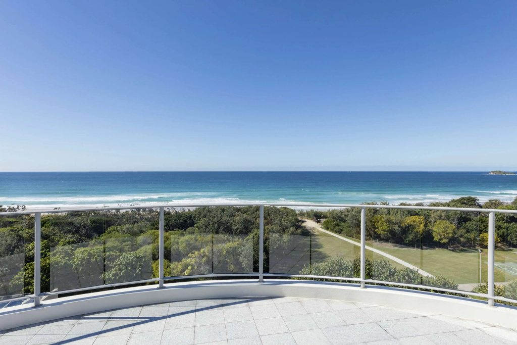 Beach & Waterfront