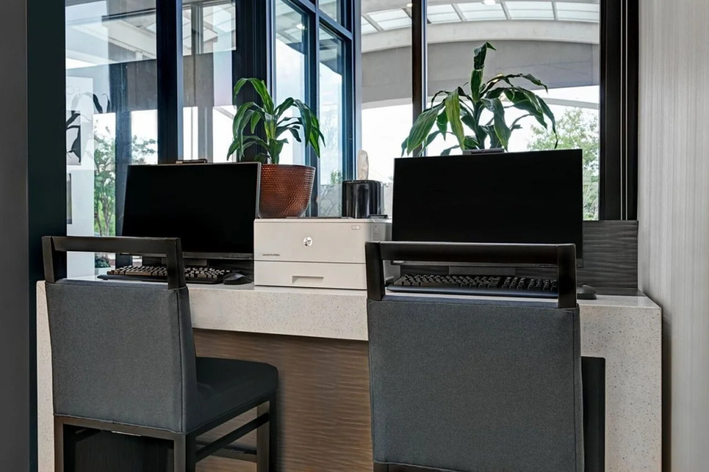 Four Points by Sheraton Birmingham Homewood - Général