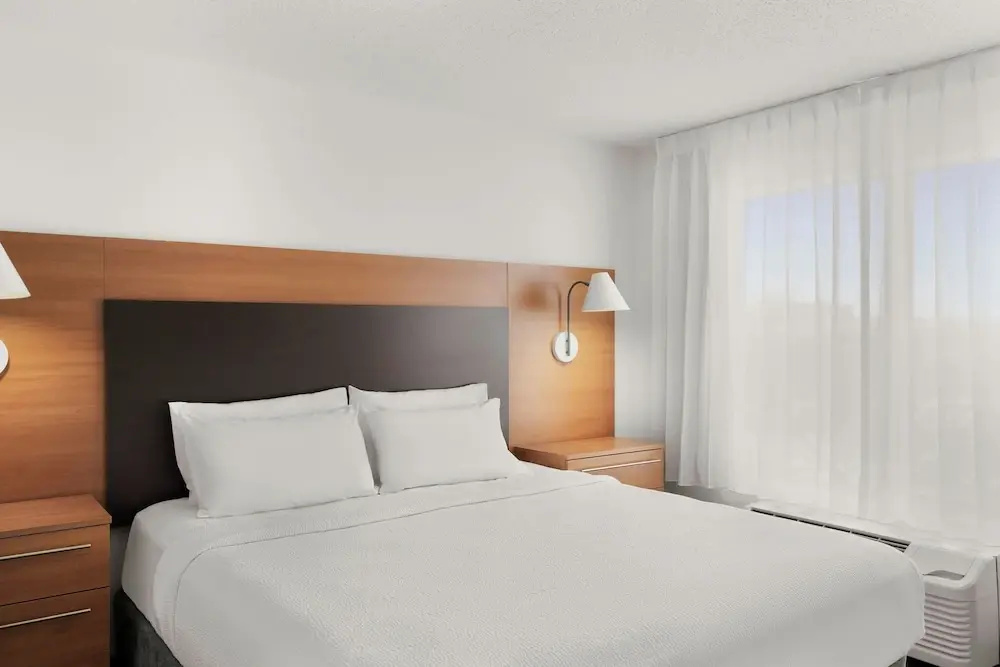 TownePlace Suites Chicago Naperville - Chambres