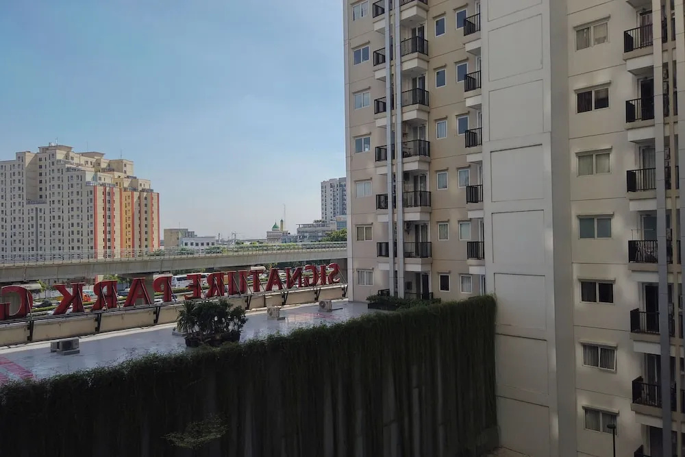 Comfort And Serene Studio At Signature Park Grande Apartment