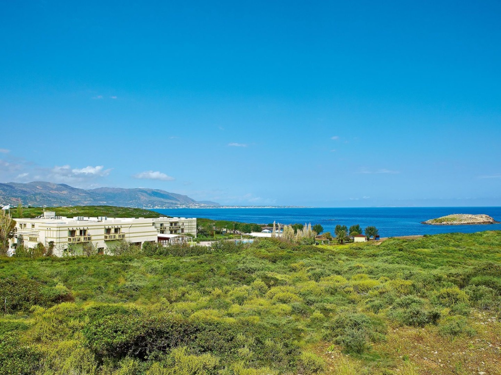Beach & Waterfront