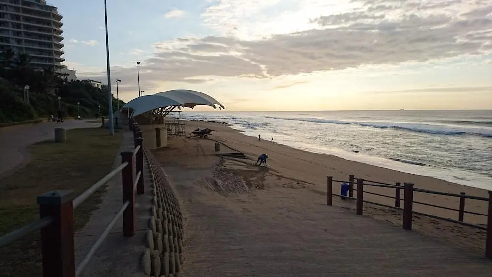 Beach & Waterfront