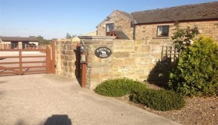 Ravencar Farm Bed and Breakfast