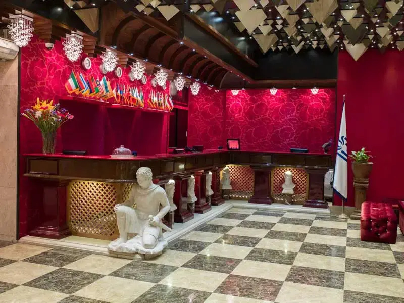 Ferdowsi International Grand Hotel - Général