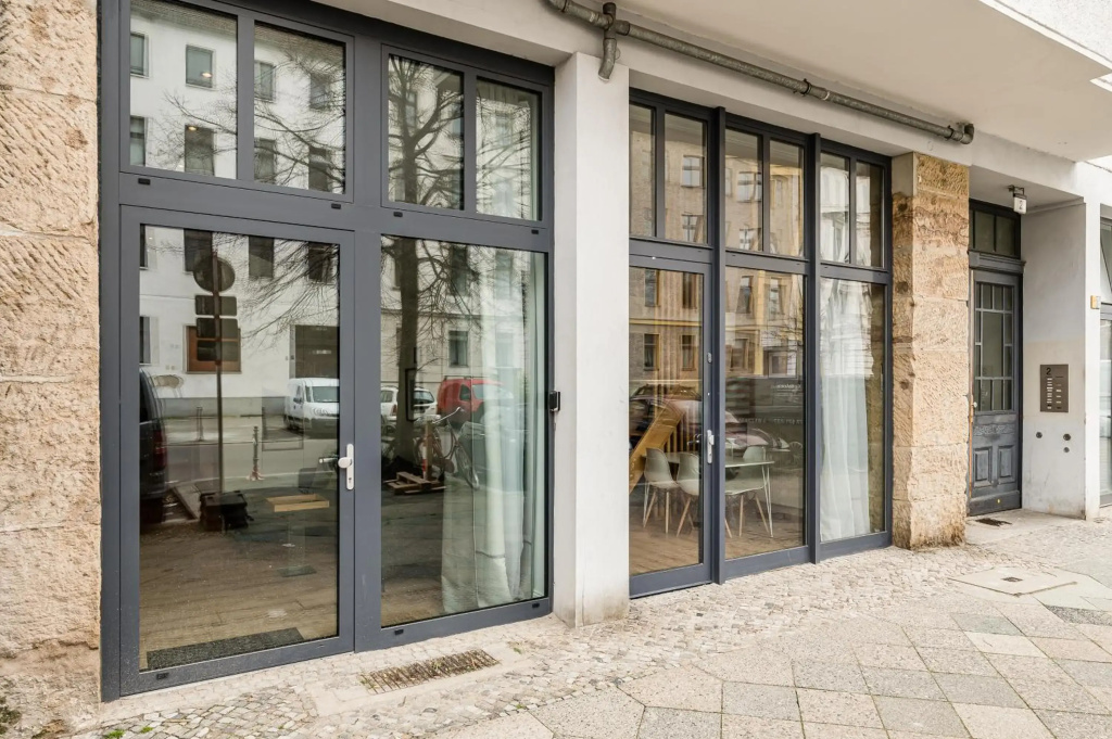 Stylish New Cube Loft II by Berlin-Wall-Apartments