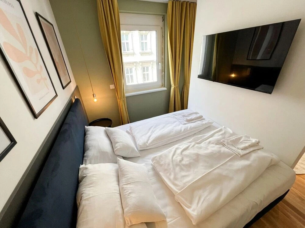 Premium Apartments with Air Conditioning - Dovers Yard