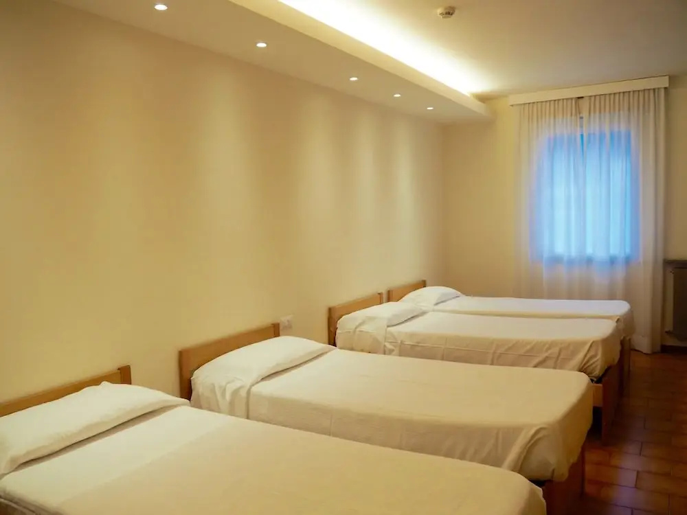 Hotel Riposo - 4