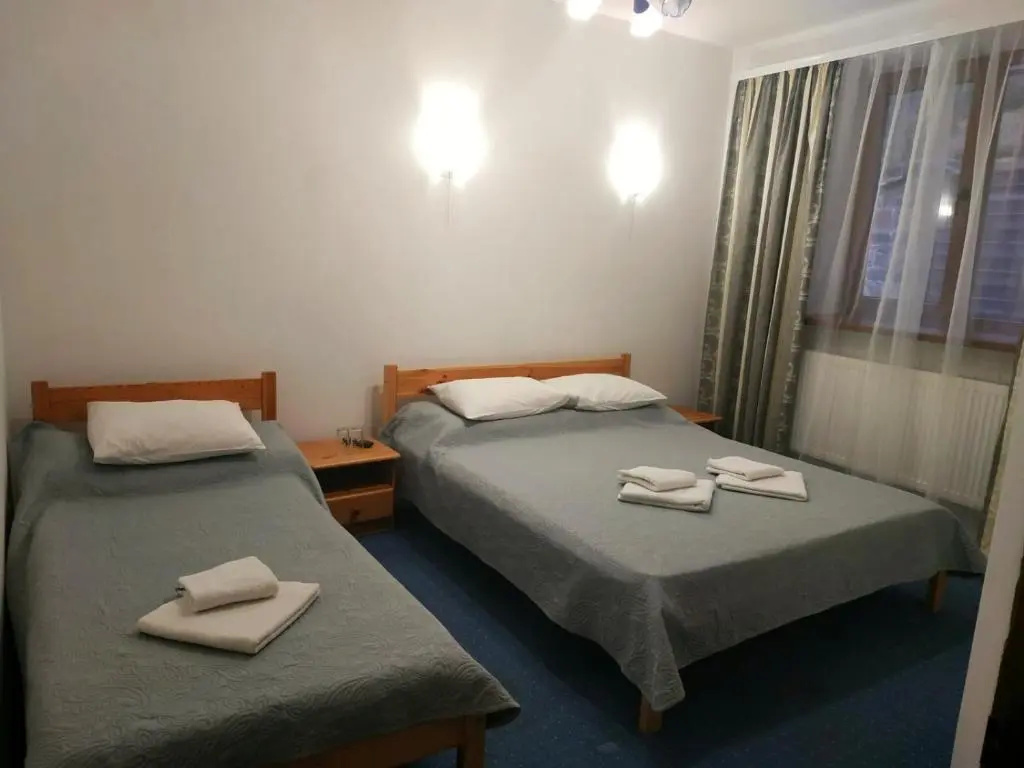 Economy room