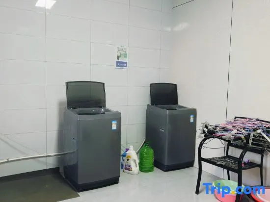 Shiguangli Homestay (Yining International Airport Yining Railway Station)