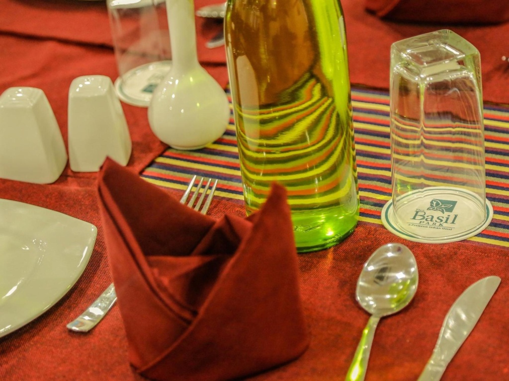 Food & Beverage