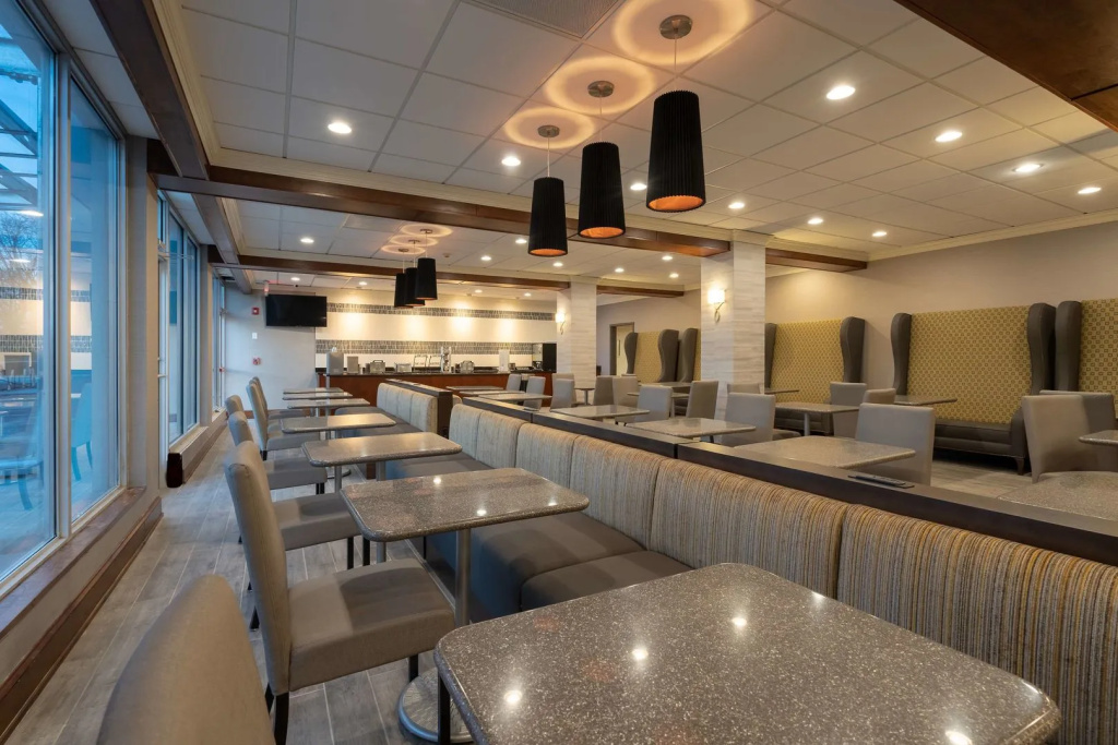 Cottonwood Airport & Expo Hotel Louisville - Général