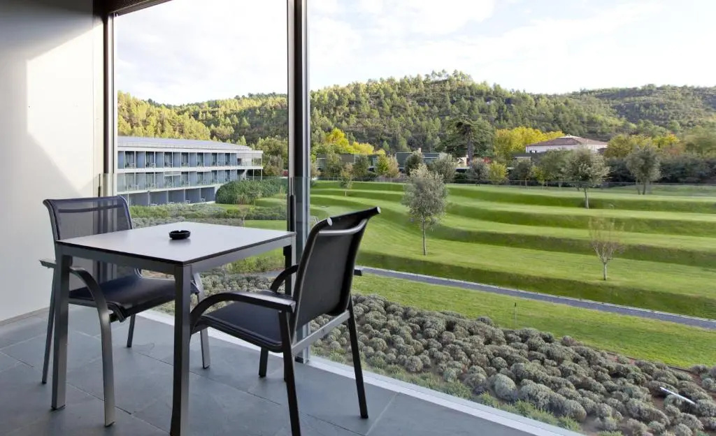 Hotel Món Sant Benet - Chambres