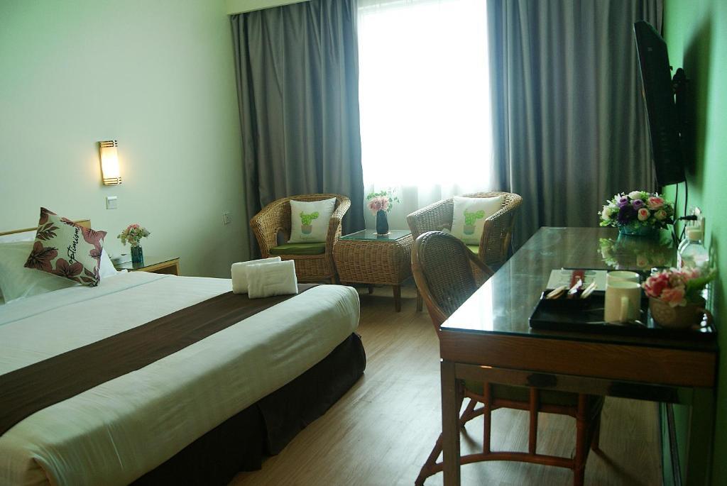 Tang Dynasty Park Hotel