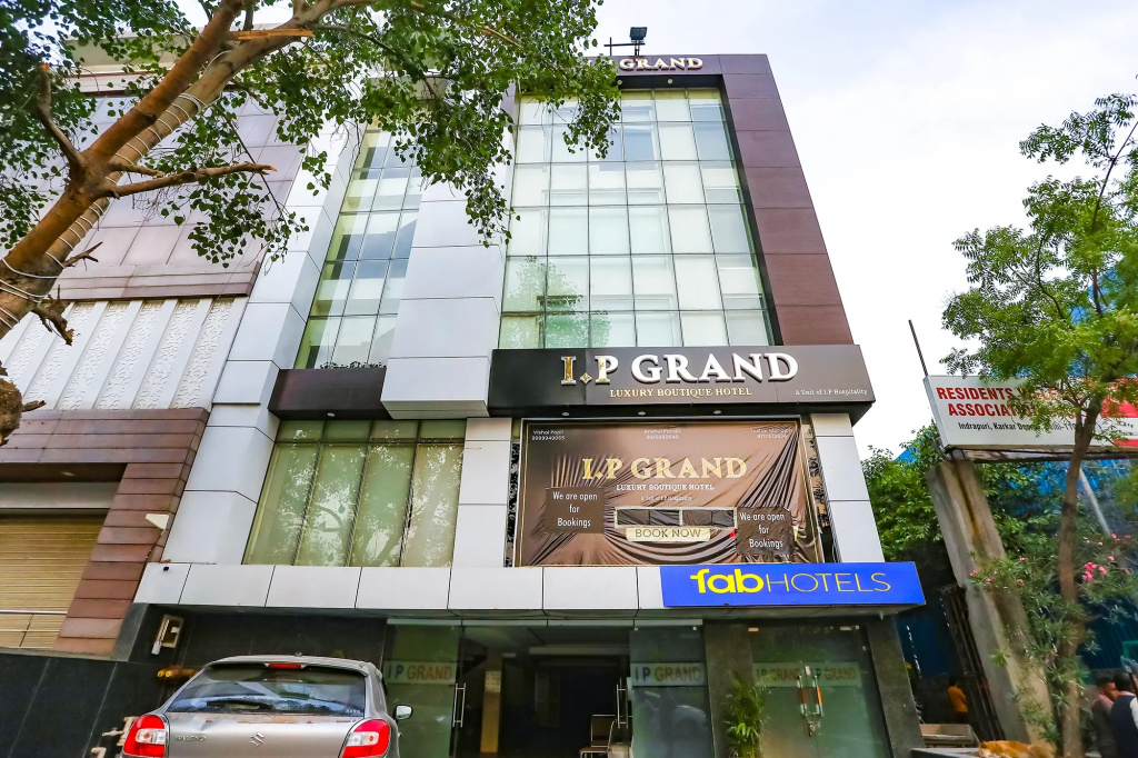 Fabhotel Grand Stay